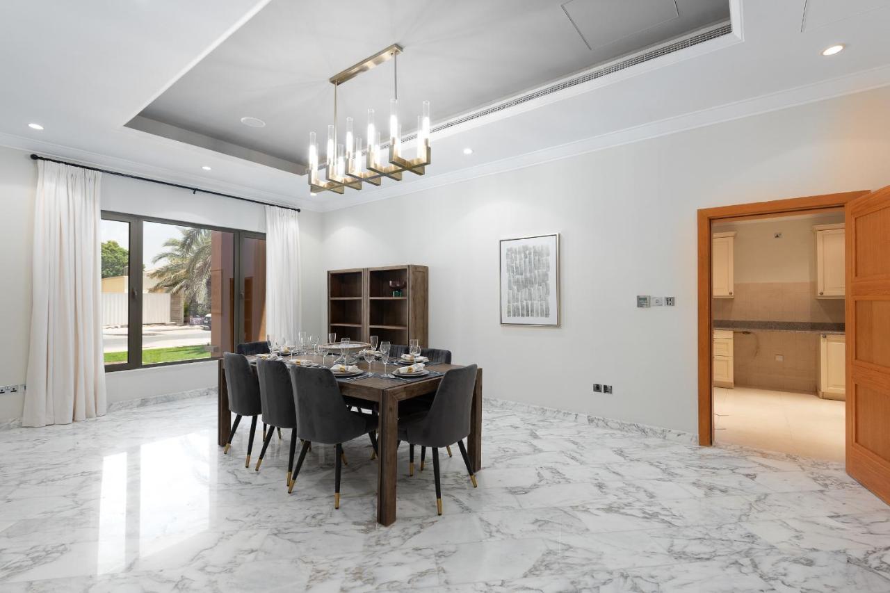 Maison Privee - Prvt Pool & Beach! In Luxury Palm Jumeirah Villa Dubai Luaran gambar